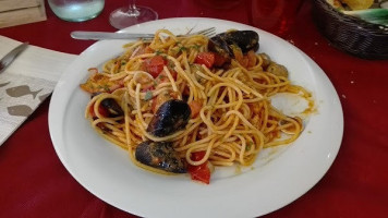 Isola Rossa food