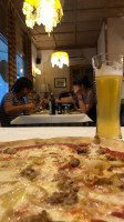 Pizzeria Trittico food