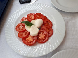 Uomini Di Mare food