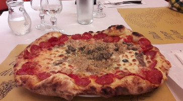 Pizzeria Valmarana food