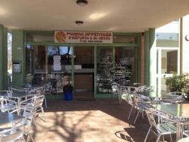 Pizzeria Appetitosa inside