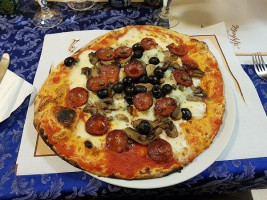 Pizzeria Aquila D'oro food