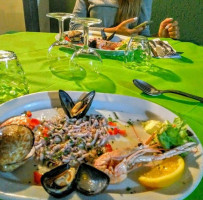 Amici Del Mare food