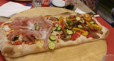 L'altra Pizzeria Giro Giusto food