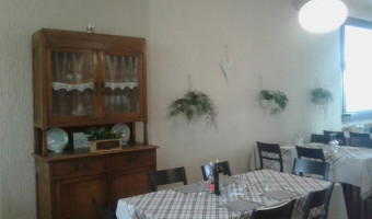 Trattoria Il Fiore inside