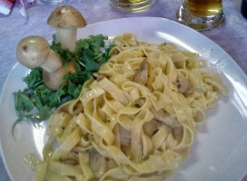 Incantevole Golfo food