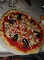 Pizzeria Oasi Di Savignano Sul Rubicone food