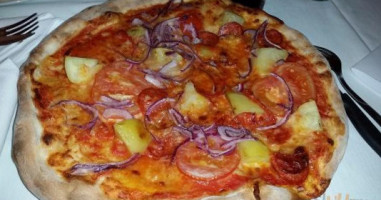 Pizzeria Pippo food