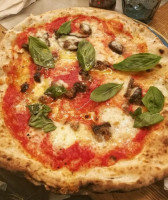 La Pizza Di Mansi food