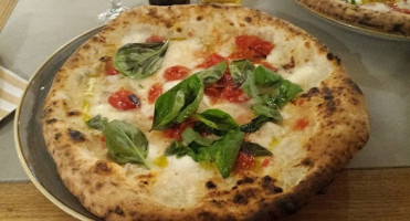 La Pizza Di Mansi food