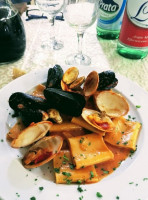 Pizzeria Primavera food