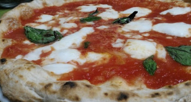 Antica Pizzeria Aiello food