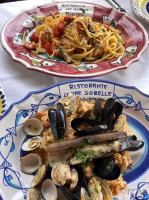 Le Tre Sorelle food