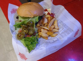 Fuddruckers food