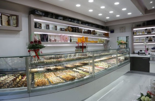 Pasticceria Fabozzi food