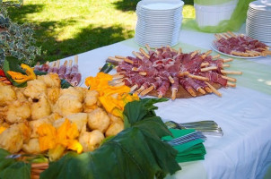 Il Risveglio Dei Laghi food