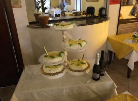 Passo Della Beccaccia food