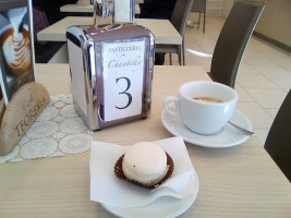 Pasticceria Chantilly food