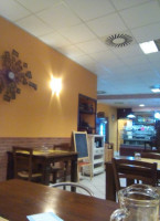 Pizzeria Gatto Matto inside