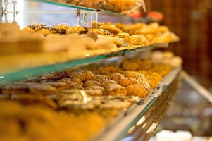 Pasticceria Ferrarese food