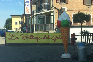 La Bottega Del Gelato food