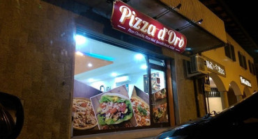 Pizza D'oro outside