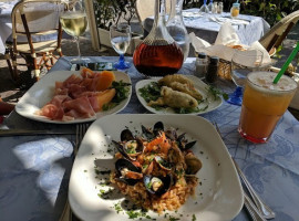 Mediterraneo food