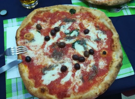 Cibus Pizza E Trattoria food