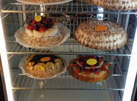 Pasticceria Romagna food