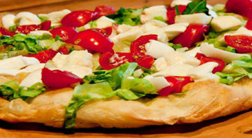 Pizzettando food