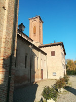 E Tabacchi Poggio outside