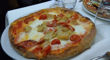 Pizzeria Al Corsaro food