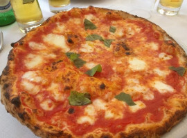 Pizzeria Il Mulino food