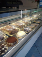 Angelo La Pasticceria food