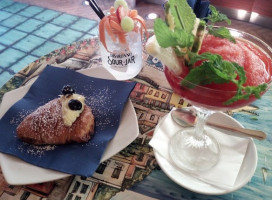 Russo Cafe Pasticceria food