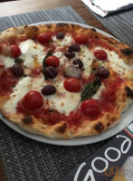 Pizzeria Alleria food