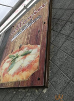 Pizzeria Alleria food