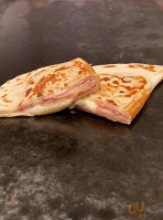 Piadineria La Piadeina food