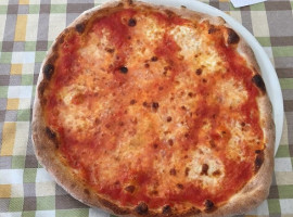 Pizzeria Vaccaro food