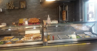 Il Gusto Pizzeria Taglio Tavola Calda Kebabb food