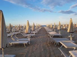 Spiaggia Figli Del Sole 174 food