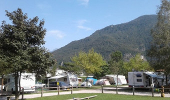 Camping Val Del Lago outside