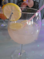 Camrienne Cocktail Braithwell food