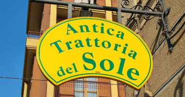 Antica Trattoria Del Sole inside