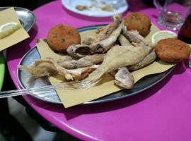 Pesce Fritto E Baccala food