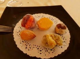 Casale Colle Dell'asino food