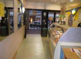 Gelateria Cuore Matto outside