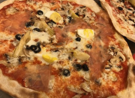 Il Tempio Della Pizza food