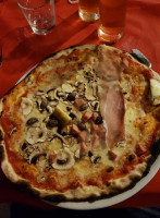 Pizzeria Sala Da Ballo Dal Golosone Di Massari Gianluca food