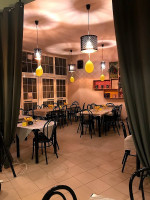 Pizzeria Il Capriccio inside